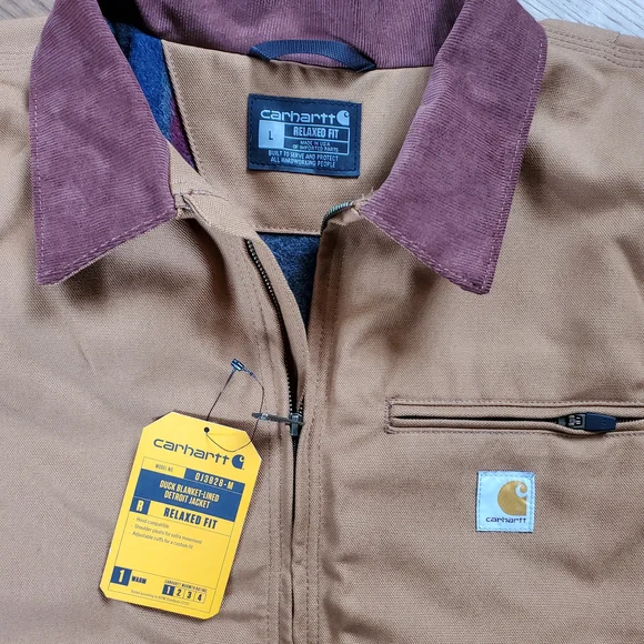 NWT Carhartt Men's Jacket with Brown Collar - Picture 3 of 4